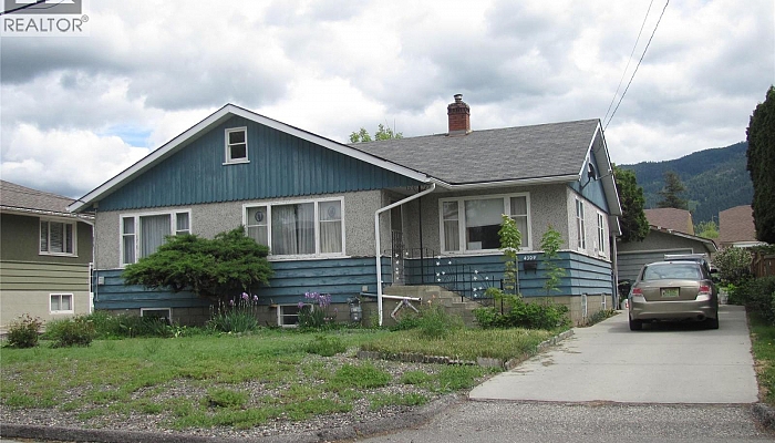 4309 22 Street - Photo 1