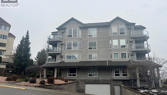 3221 Centennial Drive Unit# 401 - Photo 1