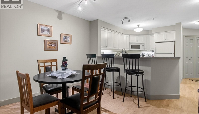 515 Houghton Road Unit# 109 - Photo 1