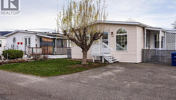 2005 Boucherie Road Unit# 138 - Photo 1