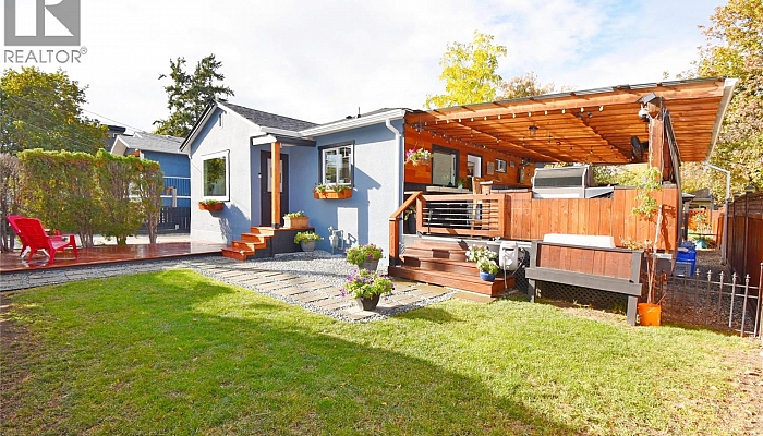 3930 26 Street - Photo 1