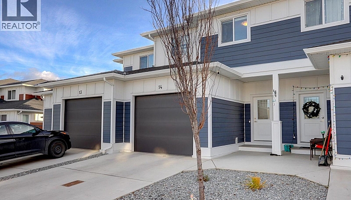 1999 15 Avenue Unit# 14 - Photo 1