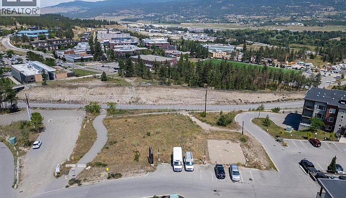 975 - 985 ACADEMY Way - Photo 1