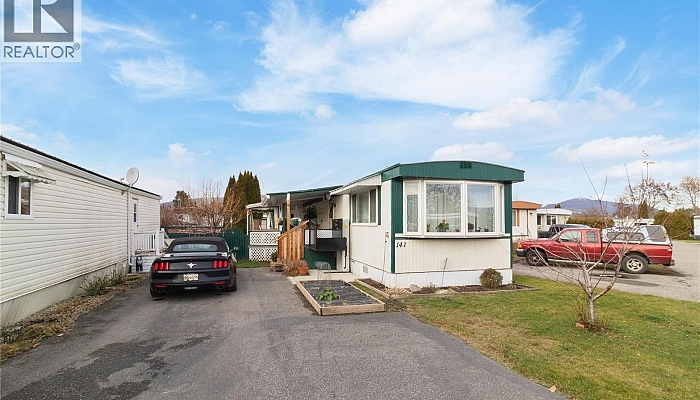 3745 Lakeshore Road Unit# 141 - Photo 1