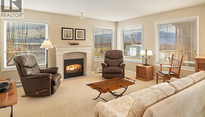 3870 BROWN Road Unit# 211 - Photo 1