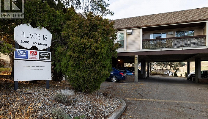 2200 40 Street Unit# 1 - Photo 1