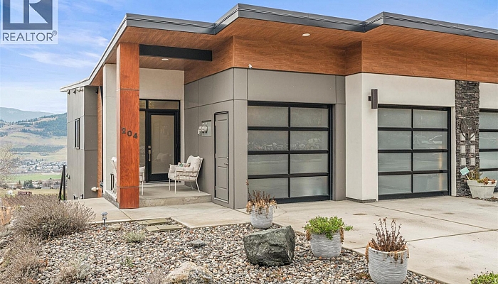 204 Vineyard Way - Photo 1