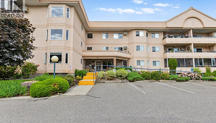 3858 Brown Road Unit# 205 - Photo 1