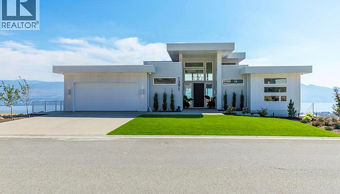 1391 Vineyard Drive - Photo 1