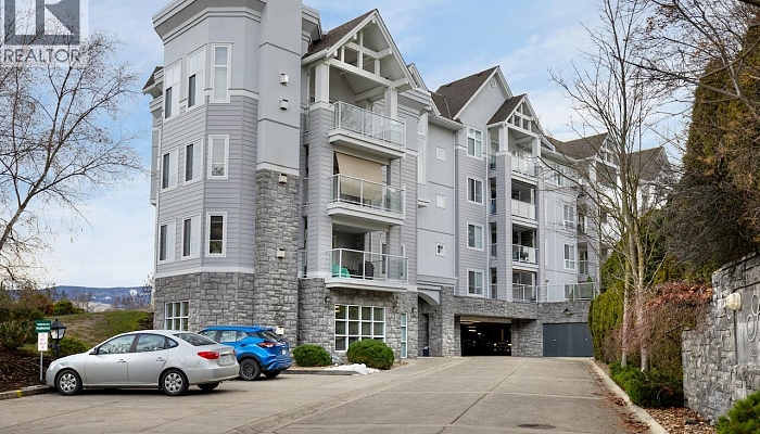 3220 Centennial Drive Unit# 304 - Photo 1