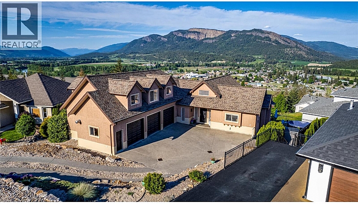 108 Red Rock Crescent - Photo 1