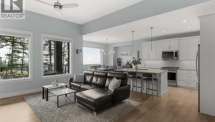 2573 Crown Crest Drive - Photo 1