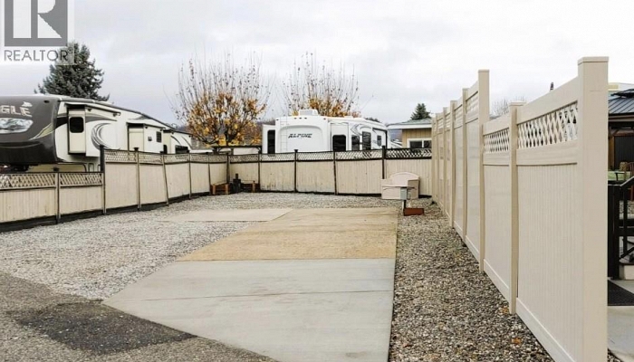 415 Commonwealth Road Unit# 114 - Photo 1