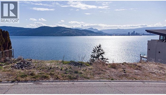 901 Westside Road S Unit# 13 - Photo 1