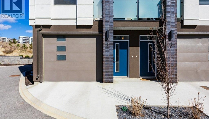 610 Academy Way Unit# 42 - Photo 1