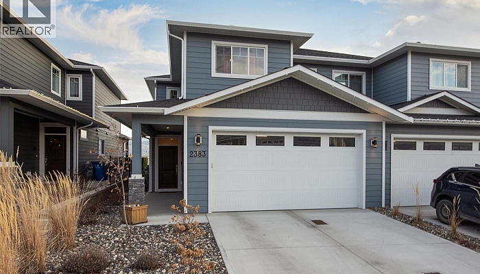 2383 Hawks Boulevard - Photo 1