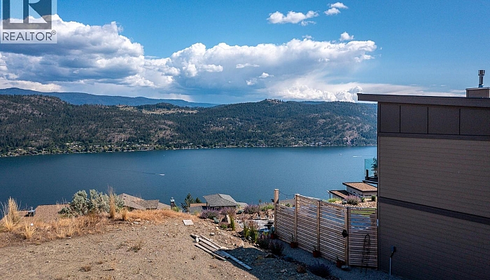 8940 Hampshire Crescent Lot# 19 - Photo 1