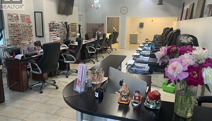 110 Hollywood Road Unit# 2 - Photo 1