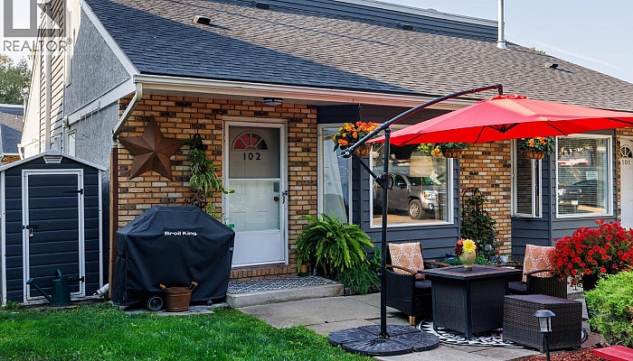 3155 Gordon Drive Unit# 102 - Photo 1