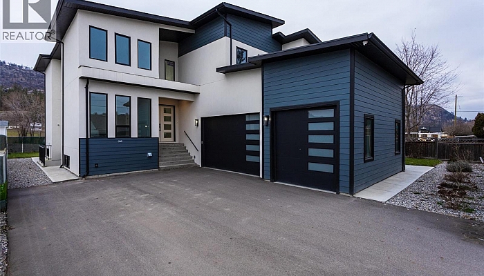 474 Snowsell Street N - Photo 1