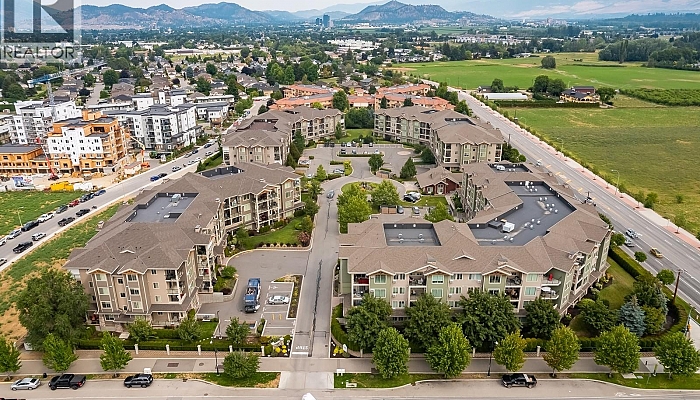 3739 Casorso Road Unit# 313 - Photo 1